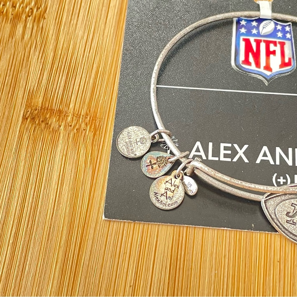 NFL Jets Alex and Annie positive energy reclaimed bracelet - Picture 4 of 8